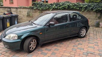 Honda Civic 6g 3D 1.4i automat - 2