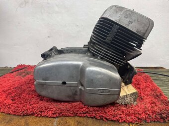 JAWA 350/634 díly - kapotáž 350/638 - 2