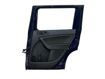 Pravé zadní dveře tmavě modrá LF5A Škoda Yeti 5L r.v. 2013 - 2