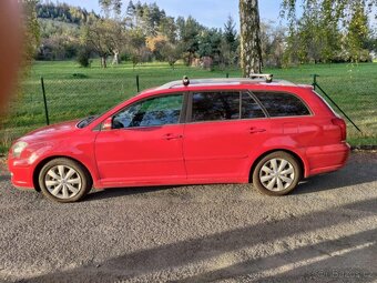 Avensis 2,0 108kw - 2