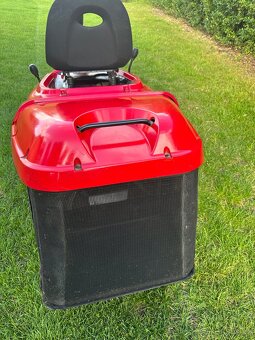 Prodám zahradní sekací traktor Castel Garden-Mountfield - 2