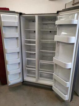 ✅Americká lednice Samsung RS20CRHS nerez - 2