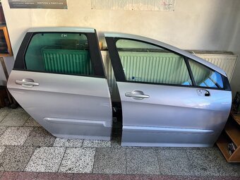 Dveře na Peugeot 308 a 308 SW - 2
