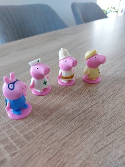 Prasátko Peppa figurky a Tomík - 2