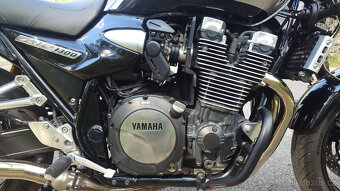 Yamaha XJR 1300 - 2