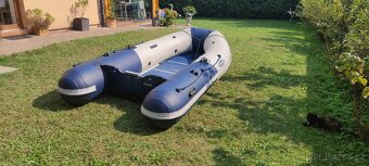 Prodám člun Zodiac Zoom 310 a motor Yamaha 5hp - 2