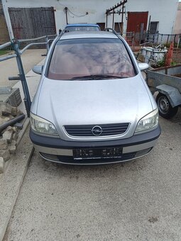 Opel Zafira - 2
