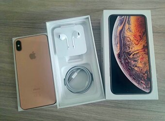 Apple iPhone XS Max 64GB - 2