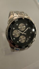 Hodinky poháněné strojkem Seiko - 2
