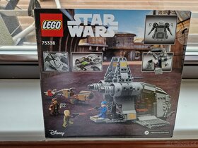 LEGO 75338 Přepadení na planetě Ferrix - 2