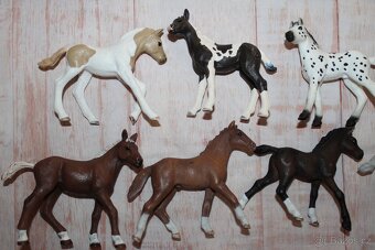 Figurky koní Schleich VII - 2