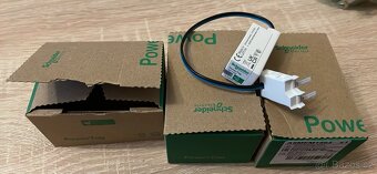 Přidám 3 kusy Schneider PowerLogic P63 - 2