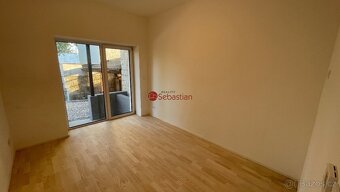K pronájmu moderní byt 2+kk s terasou, 32 m², Hořice, ul. Sl - 2
