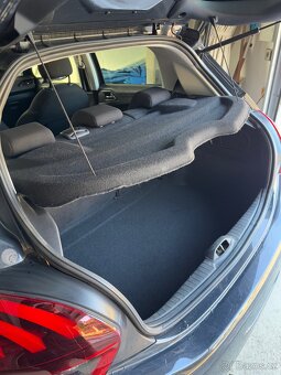 Krytka kufru Peugeot 208 - 2