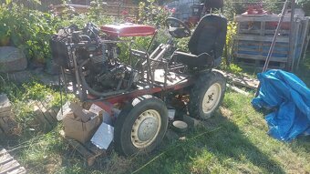 Malotraktor domácí výroby - 2