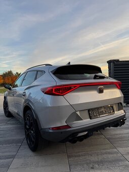 Cupra Formentor 228 kW TSI Brembo/Beats/Mody/Ťažné - 2