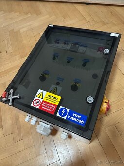 Čerpadlový rozdělovač KME Kunststoffe – Typ 65TJ35MF5-02 - 2