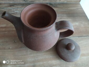 keramická konvice na čaj se sítkem - 2