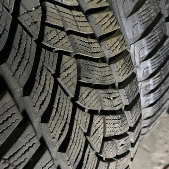 Zimní pneu 225/45 R19 96V Goodyear 6,5-7mm - 2