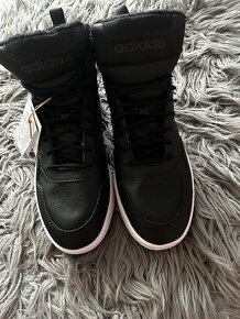 Adidas 44,5 kožené kotníkové černé s kožíškem - 2