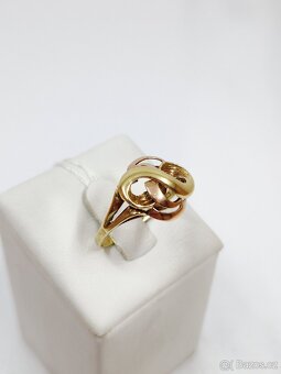 Zlatý prsten - 2
