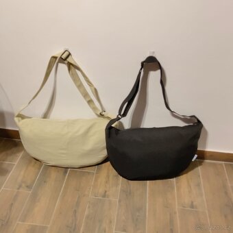 Lehká dámská látková kabelka přes rameno (21 l) - 2