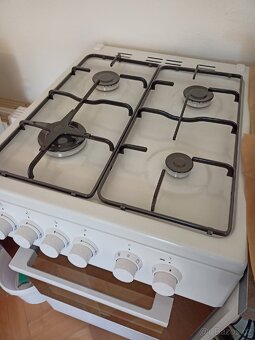 Sporák BEKO FSM 52020 DW - 2