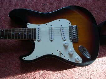 Elektrická kytara levoruká - 2