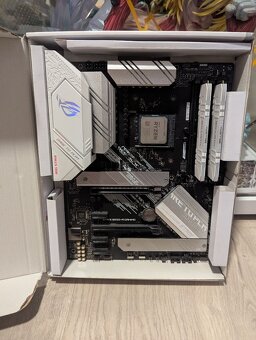 Combo: Ryzen 5800X,B550-A,16GB DDR4 3600Mhz - 2