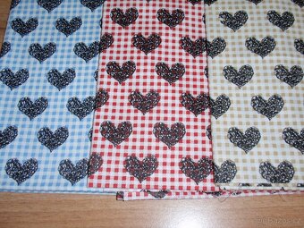 Nové látky se srdíčky - 2