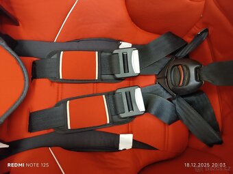 Dětská autosedačka - 2