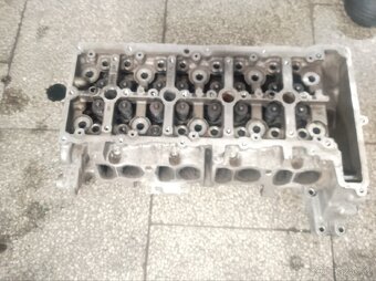 Hlava motoru BMW N47D20 - 2