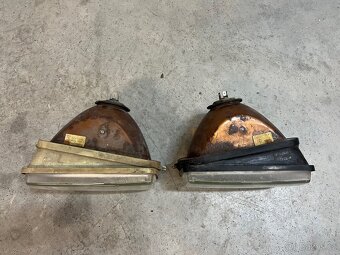 Přední světla Škoda 120 l - 2