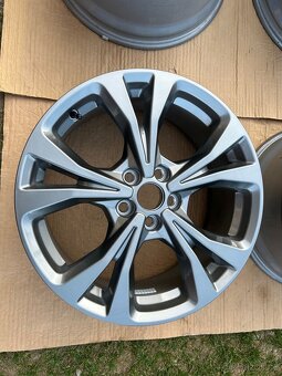 Disk 18” ford kuga s ventilky - 2