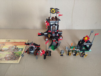 Lego 6096 Bull's Attack - 2