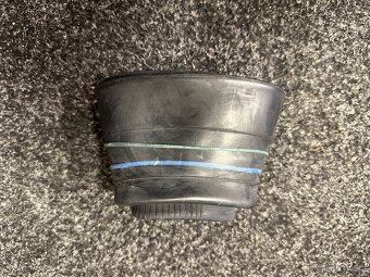 Duše 14 x 2,75 ohnutý ventilek - 2