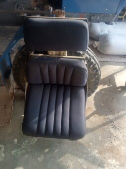 Sedačka na traktor - 2