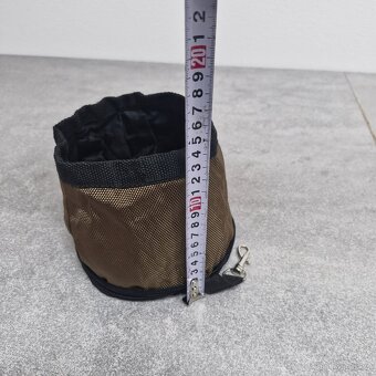 Cestovní miska na granule - 2