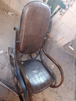 Houpací křeslo - 2