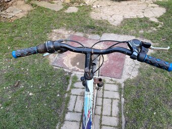 Jízdní kolo modré - 2