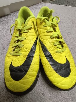 Turfy Nike 38 cm - 2
