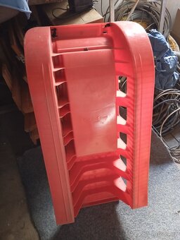 Dětské červené saně - 2