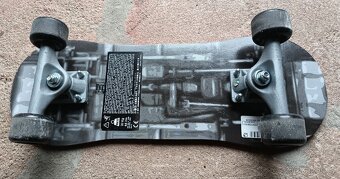 Dětský skateboard OXELO - 2