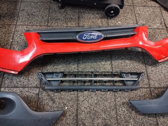 Ford Custom díly nárazníku - 2