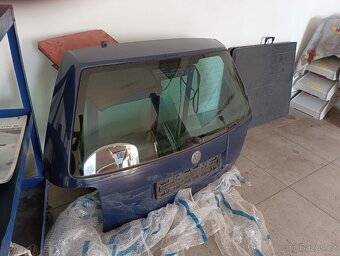 Páté dveře Golf 4 Hatchback - 2