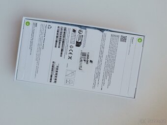 Apple iPhone 17 - 2