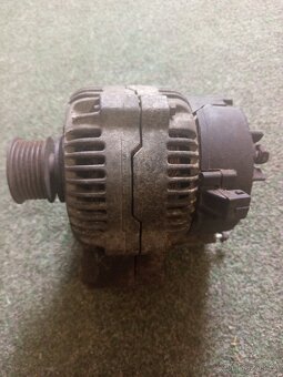 Alternátor BOSCH - 2