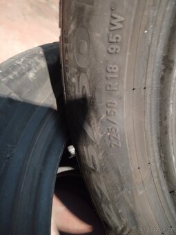 225/50R18 - 2