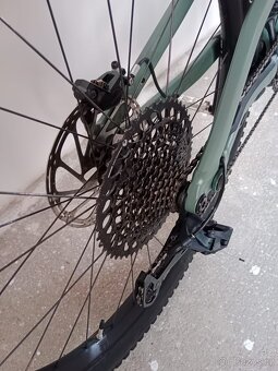 Elektrokolo Specialized turbo levo - 2