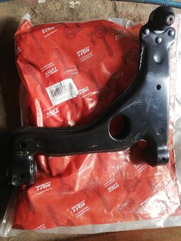 Prodám nové TRW ramena  na opel vectra - 2